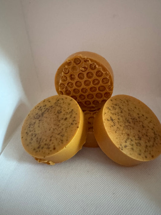 Turmeric & Goat milk bar